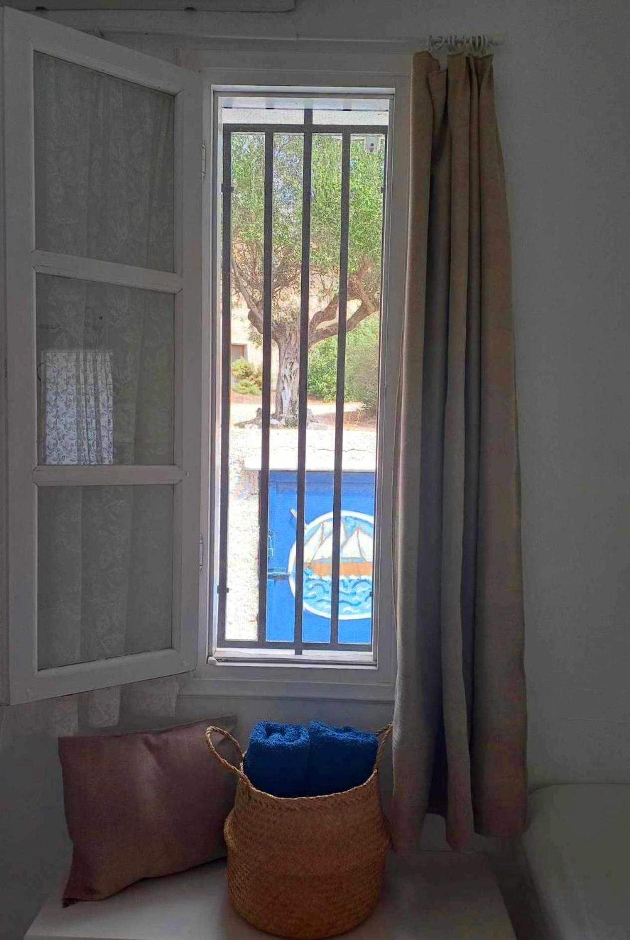 Guest house Georgia Milos Plaka (Milos)