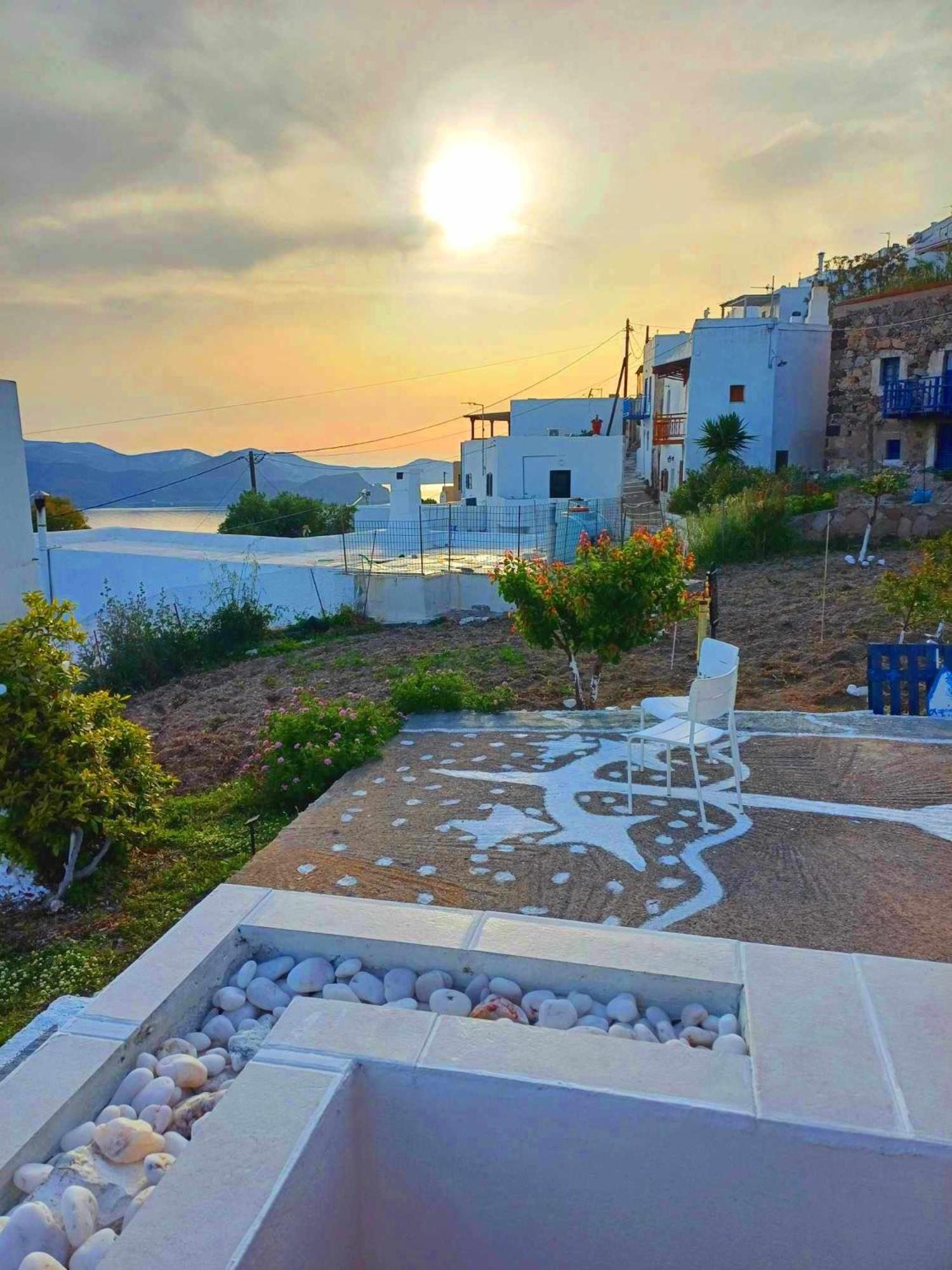 Georgia Milos Maison d'hôtes Plaka (Milos)