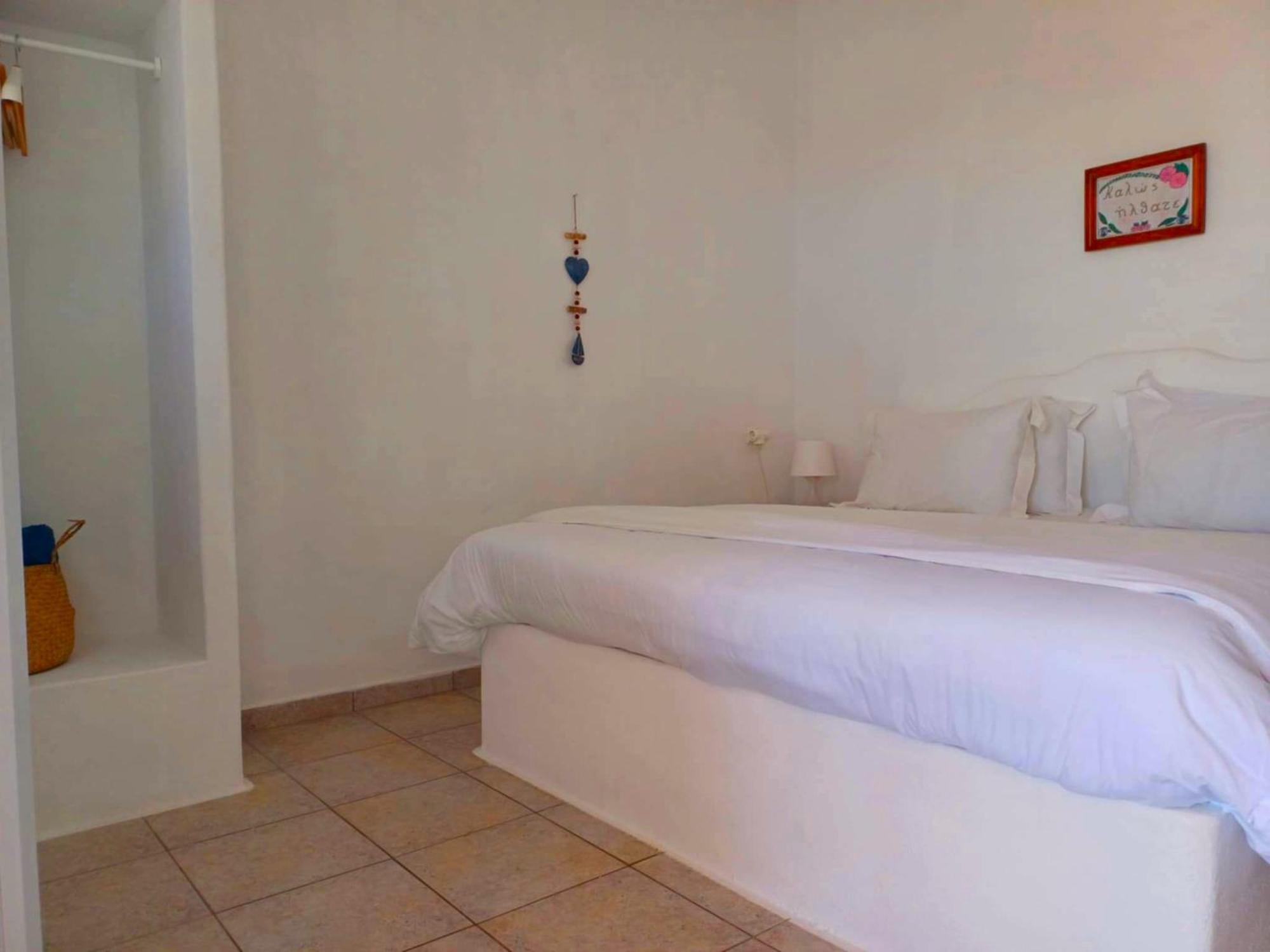 Georgia Milos Guest house